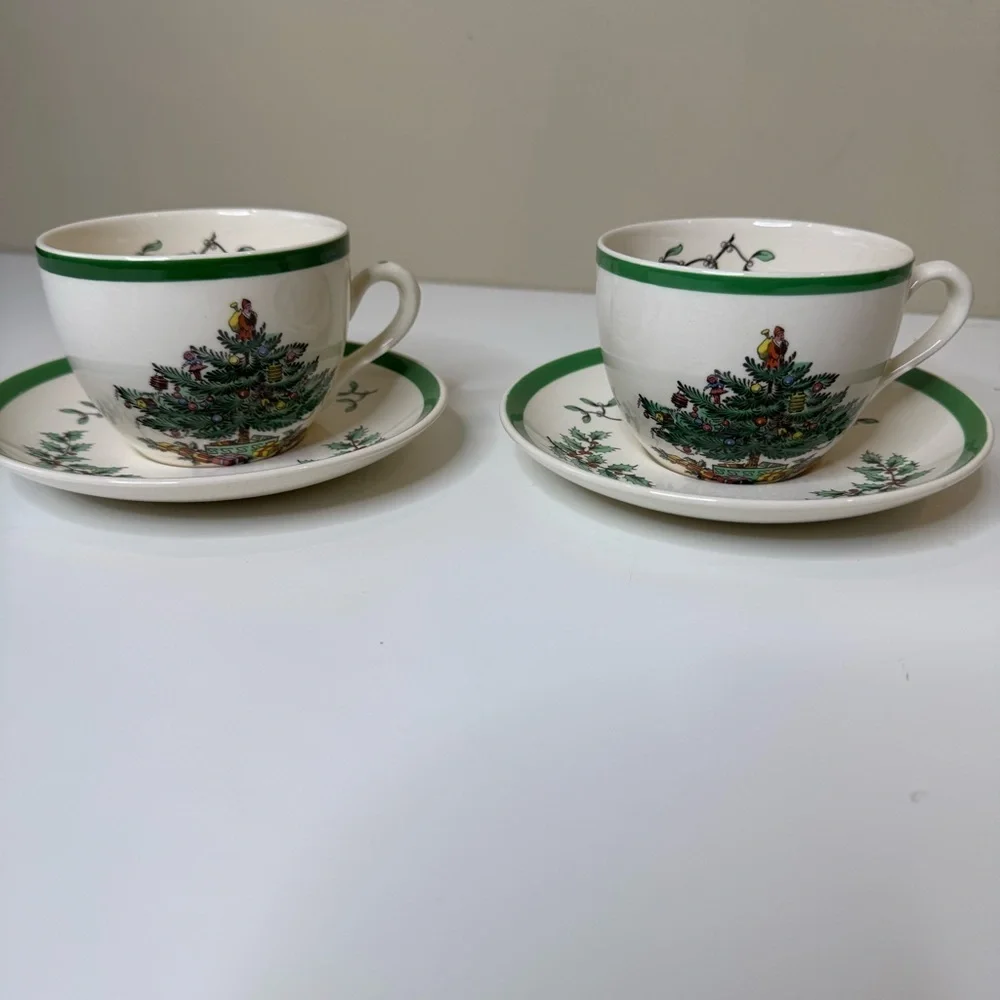 2 Spode Christmas Tree Tea Cup and Saucer Made in England